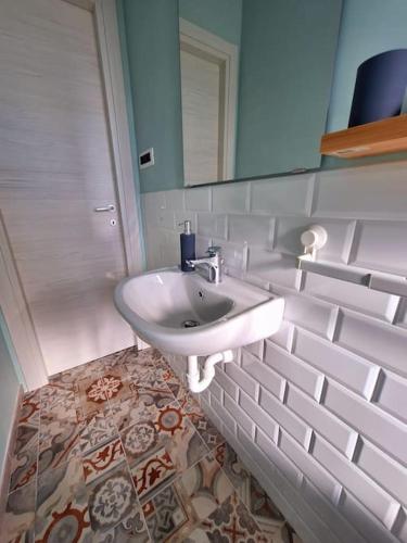 Casa di René - Italia 61, Turín (fotografie 10)