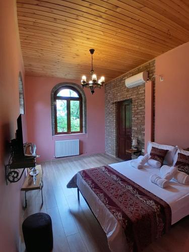 Château Fort de Manavi, Boutique Hotel Room Type - Double Room with Extra Bed