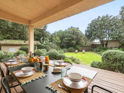 Holiday Home Villa Les Chênes by Interhome cottage Nota