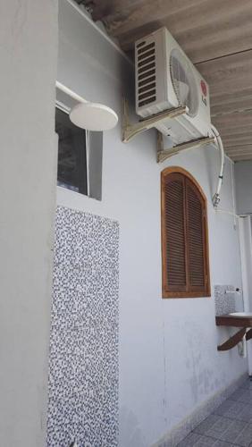 Casa com Piscina no Bairro do Cercado in Sarapui (Sao Paulo)
