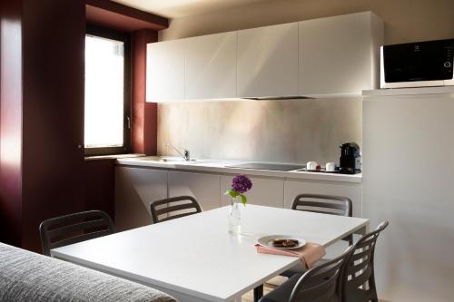 CHARMING MOMENT di Villa Porta - Residenza Ortensia - 편의 시설/서비스