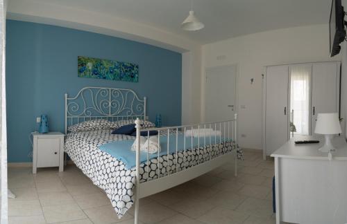 My Room in Trani - image 5
