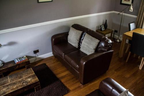 Home Farm Apartments - image 13