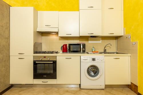 Melly House In The City Center, Air-Con, WiFi, Large Apartment, Bérgamo (foto 9)