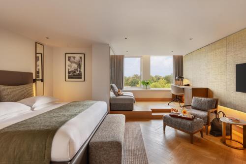 Royal Garden Hotel - main image