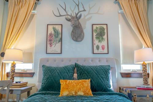 German Escape Balcony Patio In Downtown Muenster in Muenster (TX)