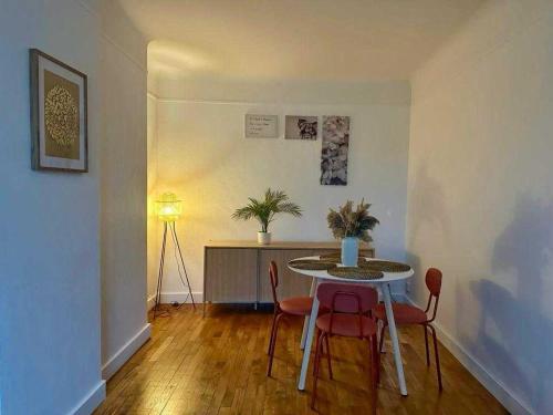 Cozy Apartment 2Bdr/4P - in the Heart of Suresnes - Île de Puteaux
