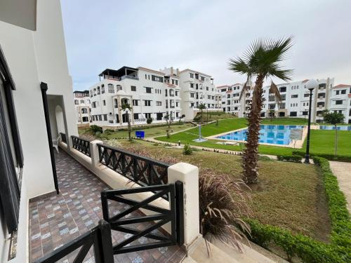 Lilac's Garden vue piscine