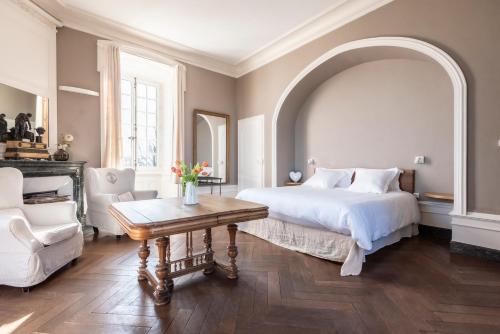 Château de Salornay chambre d'hôte Charnay-lès-Mâcon