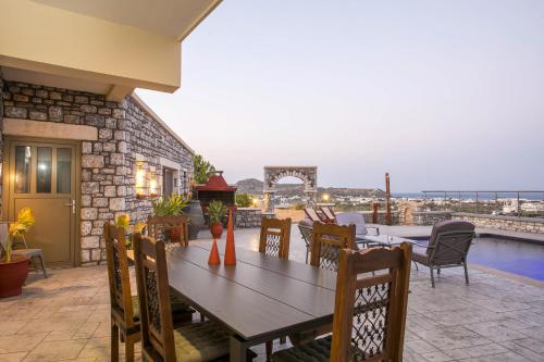 Des & Coo Luxury Villa with Private Pool, Faliraki (foto 9)