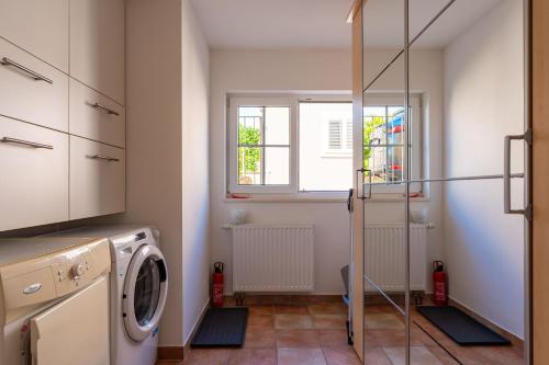 House 4 You - image 2