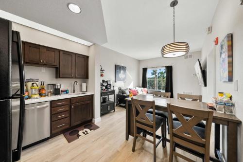 Lake Buena Vista Suite 2 Queens - image 4