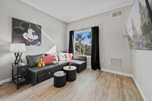 Lake Buena Vista Suite 2 Queens - image 13