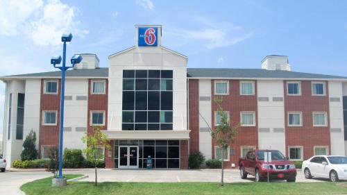 Motel 6 Norman, OK in Norman városközpont
