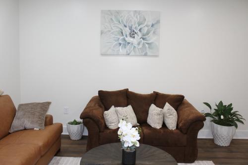 Cozy 2-bedroom condo with WiFi, AC in awesome Washington - Unit 2 in Washington, USA
