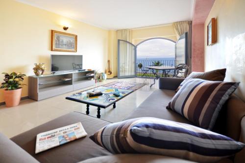 Mar dei Poeti - Luxury Suites