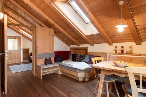 Froetscherhof, Urlaub auf dem Bio-Bauernhof in Brixen, Appartments