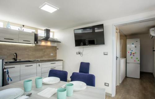 Three-Bedroom Holiday Home  image 10