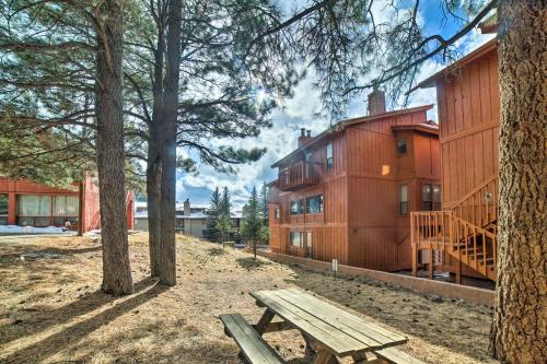Walk to Angel Fire Ski Lift Cozy Condo in Angel Fire, USA