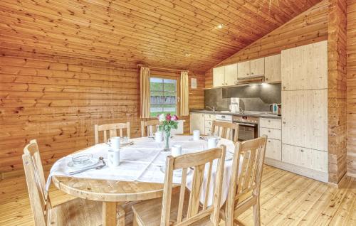 Konyha, 2 Bedroom Stunning Home In Masserberg in Masserberg