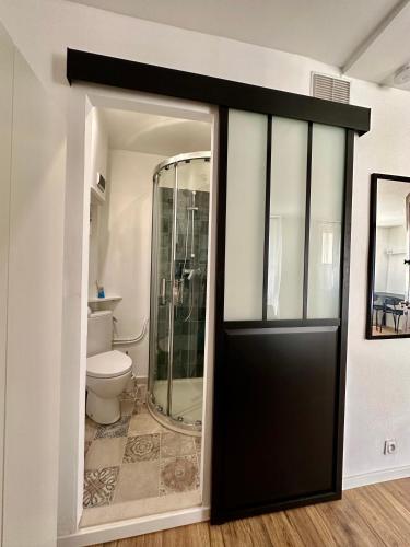 Appartement Emplacement Central - Proche Gare, Marseille (photo 11)