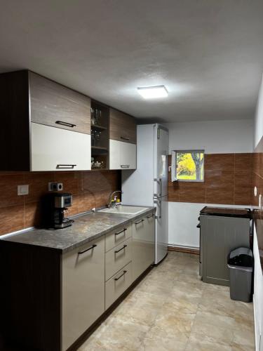 Konyha, Casa Guriță (Casa Gurita) in Ieud