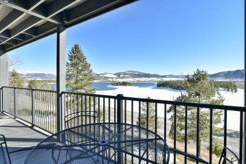 Lake Forest Mountainview Condo: Great Location, Amazing Views! in Frisco, USA