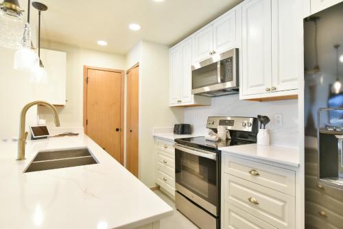 Lake Forest Mountainview Condo: Great Location, Amazing Views! in Frisco, USA