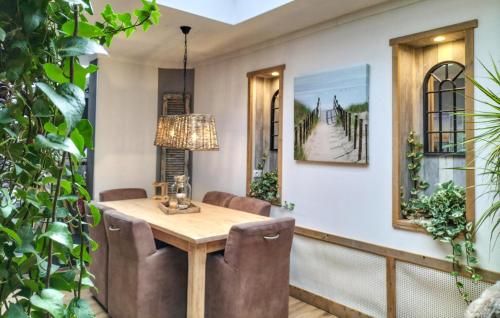  Cozy Apartment In Yerseke With Sauna in Yerseke