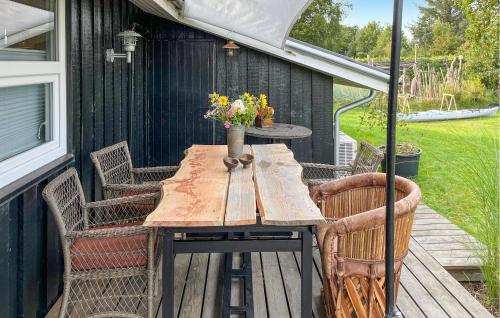Exterior view, 3 Bedroom Cozy Home In Nibe in Gjøl
