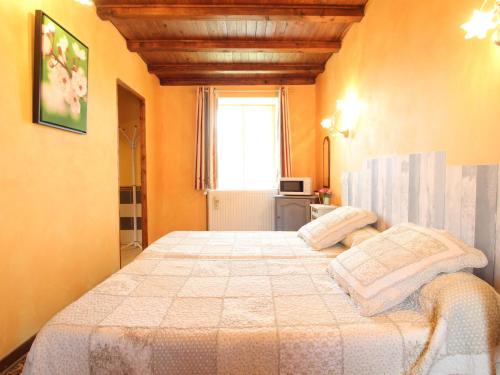 Chambre cosy dans maison historique avec parc et accueil chevaux - FR-1-583-256 chambre d'hôte Bucey-lès-Gy