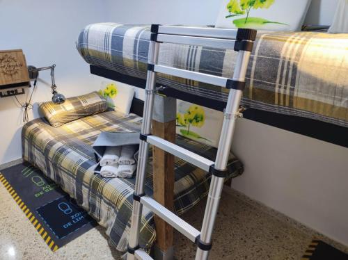 2 twin beds