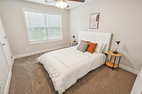 Biltmore Luxury 1517 #6 Townhomes L 2bd 2 Bth thumb 2