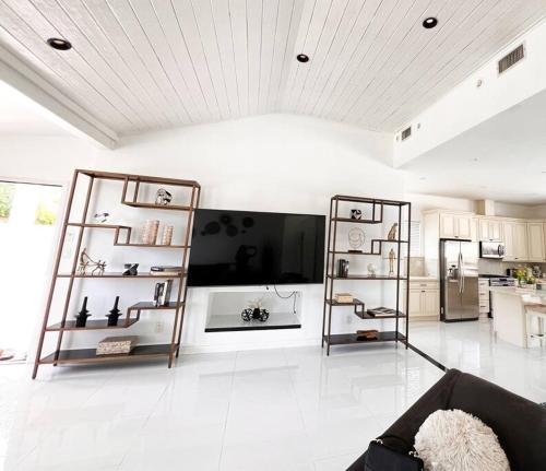 Luxury Oasis in Central Encino w Pool & Spa Topeka, Los Angeles (fotografie 5)