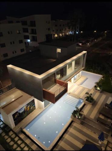 外部景觀, Delightful 1-Bedroom Apartment at Aquaview in 畢吉婁