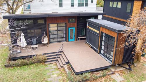 Amp House-Seen on Tiny House Nation-Sauna-1mi to DT in Fayetteville, USA