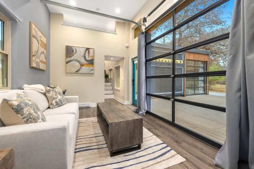 Amp House-Seen on Tiny House Nation-Sauna-1mi to DT in Fayetteville, USA