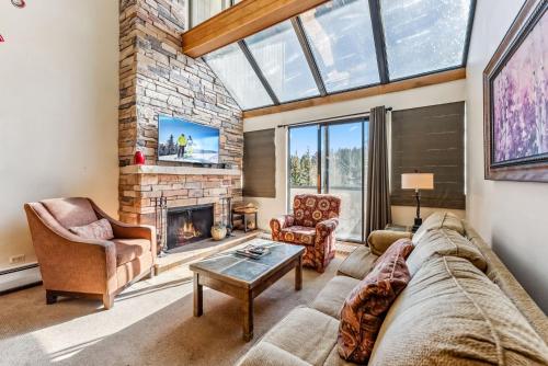 Breck Ski In Ski Out Condo with Resort Amenities in Breckenridge, USA