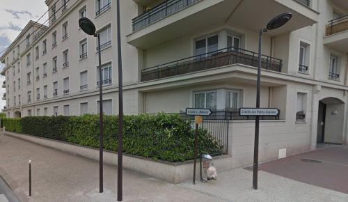 Chic Appartement Design et Securise avec parking, Proche Paris I CDG in 勒布爾熱