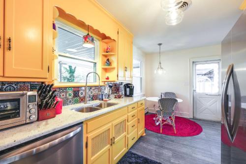 Colorful Roanoke Vacation Rental with Hot Tub! in Roanoke