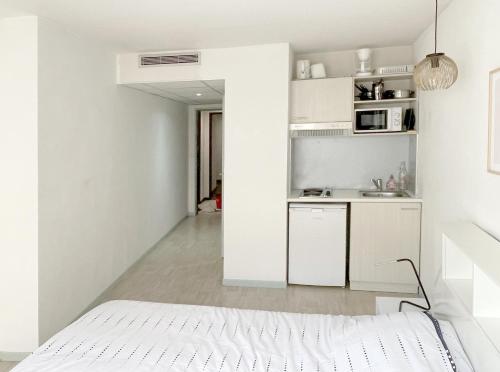 Studio proche gare et sanctuaire 4