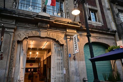 Vista exterior, Hostel Mundo Joven Catedral in Ciutat de Mèxic