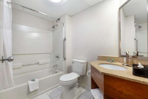Quality Inn Mystic - image 6