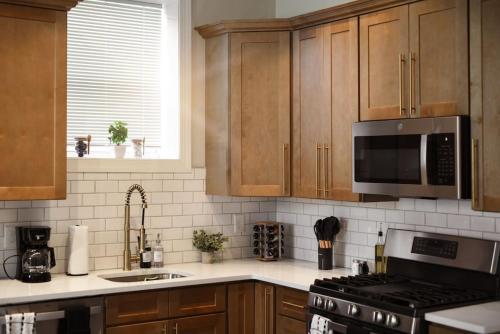 6BR Urban Oasis ,BBQ, Game, Free Parking,Shadyside in Pittsburgh, USA