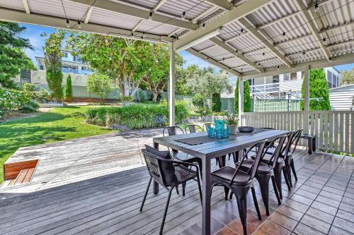 Living The Dream in Porto Stephens