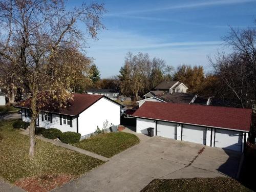 Updated Ranch Near Dwntwn and Easter Lake in Des Moines, USA