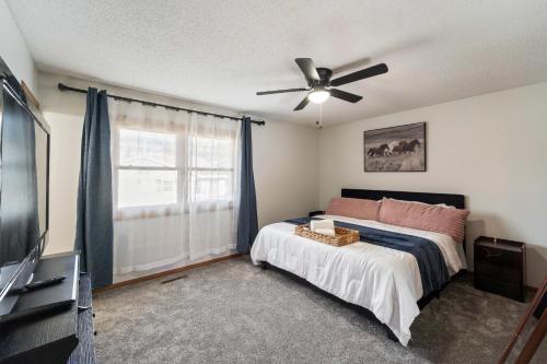 Updated Ranch Near Dwntwn and Easter Lake in Des Moines, USA