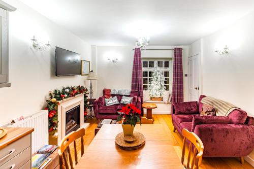 The Snug - A Quaint Mews Cottage City Centre