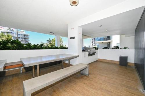 Beach & Shops at Your Doorstep - Buddina Escape, Buddina (photo 10)