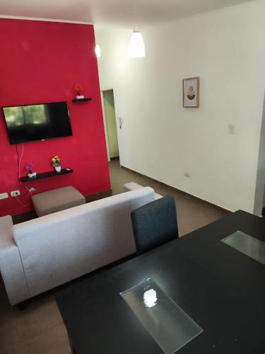 設施, Departamentos M.I.G. in 聖拉斐爾